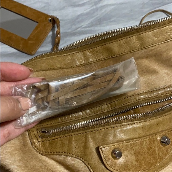 Balenciaga Bag - Picture 3 of 8